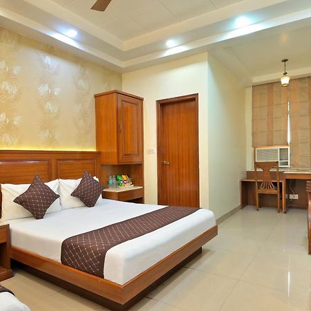 The Aster Karol Bagh Homely Atmosphere New Delhi Exterior foto