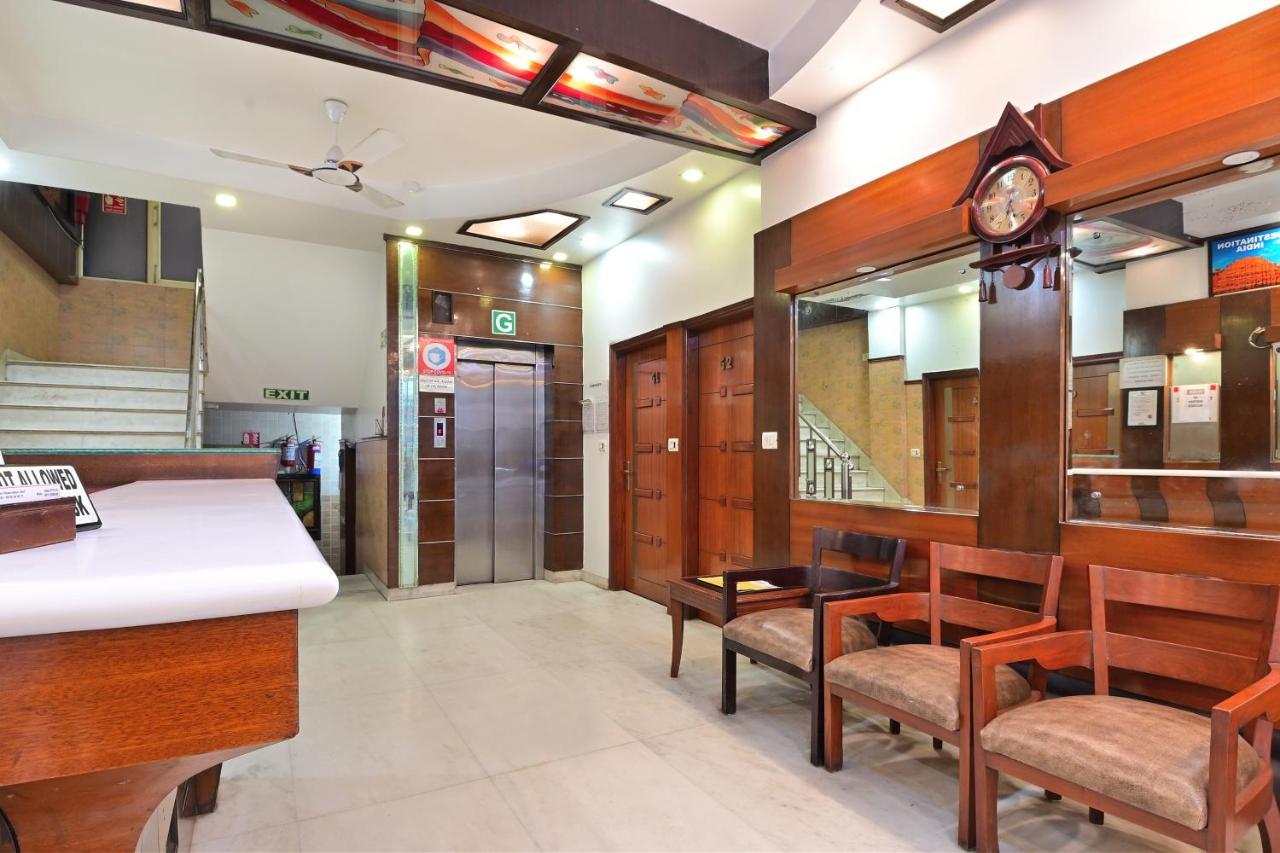 The Aster Karol Bagh Homely Atmosphere New Delhi Exterior foto