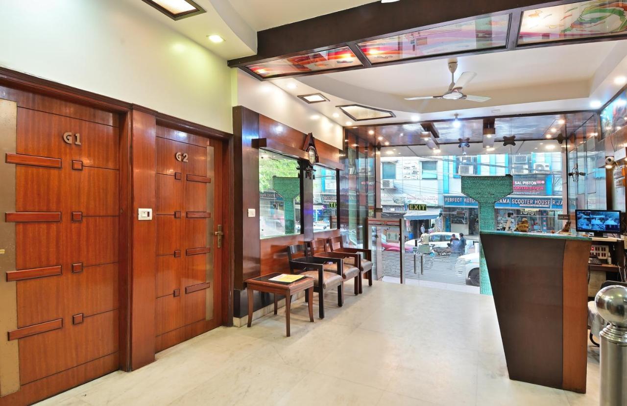 The Aster Karol Bagh Homely Atmosphere New Delhi Exterior foto
